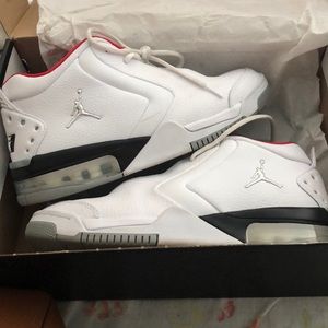 Men’s size 8 Jordan Big Fund